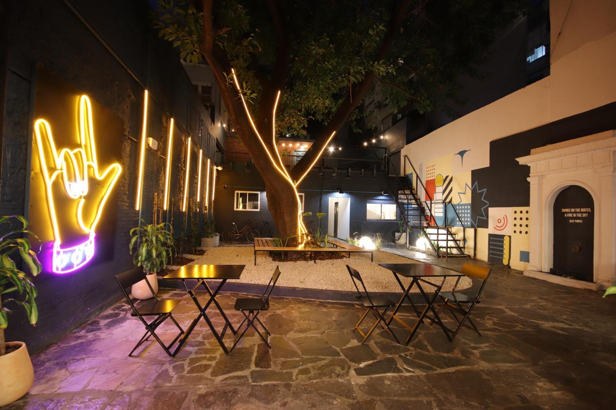 Play Hostel Garden Buenos Aires Bagian luar foto